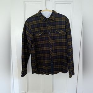 Nike Green Flannel Men's button down size Large